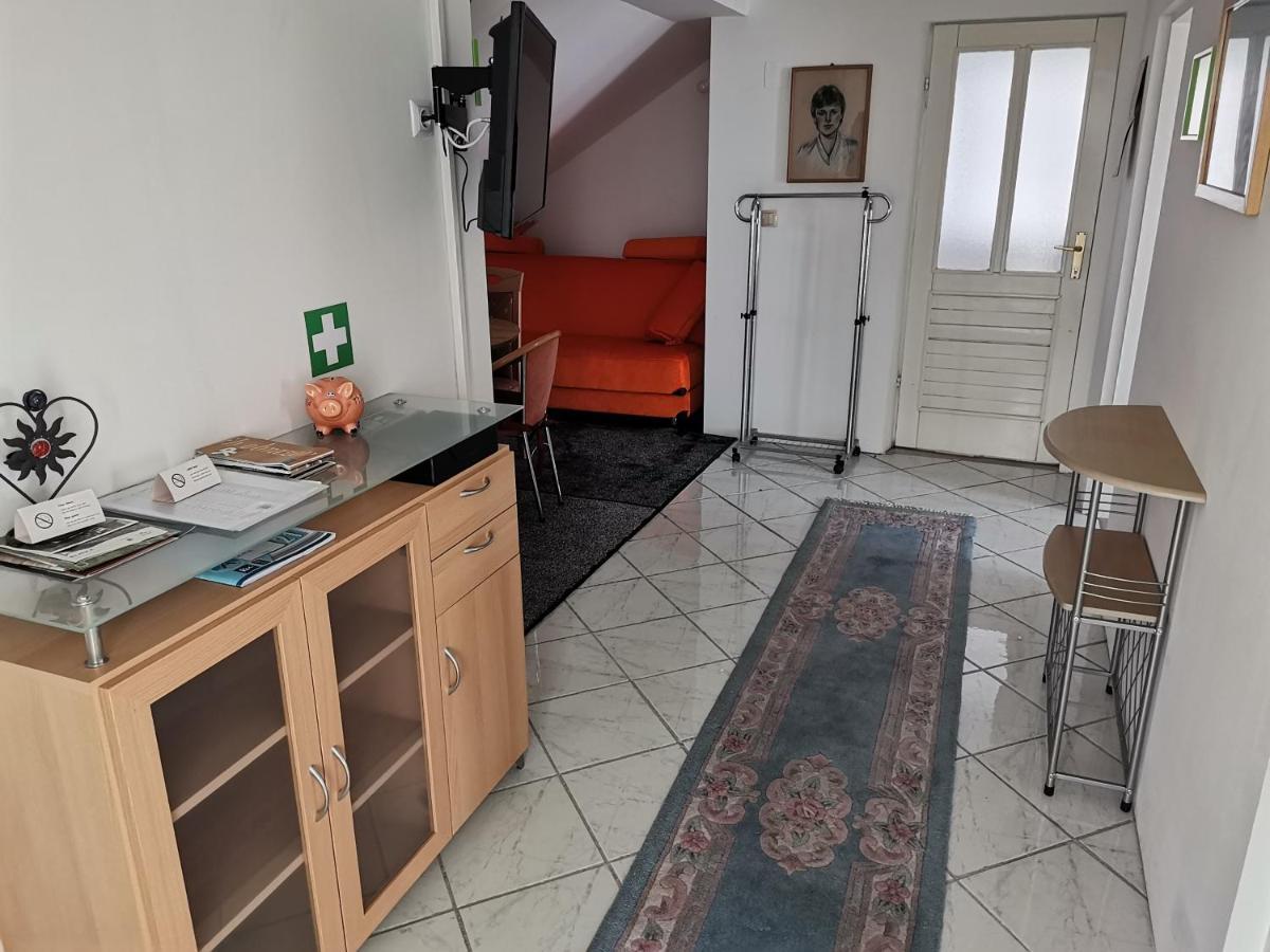 Panorama Apartman Molvice Exteriör bild